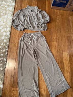 aerie 2pc set Soft Cropped Henley Top & Wide-Leg Lounge Pants in Taupe Gray